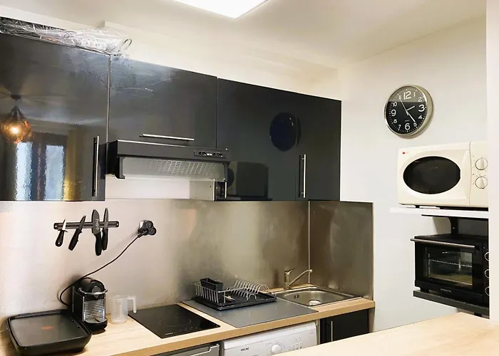 Pretty Cosy Pearl Close To The Sea Апартаменты